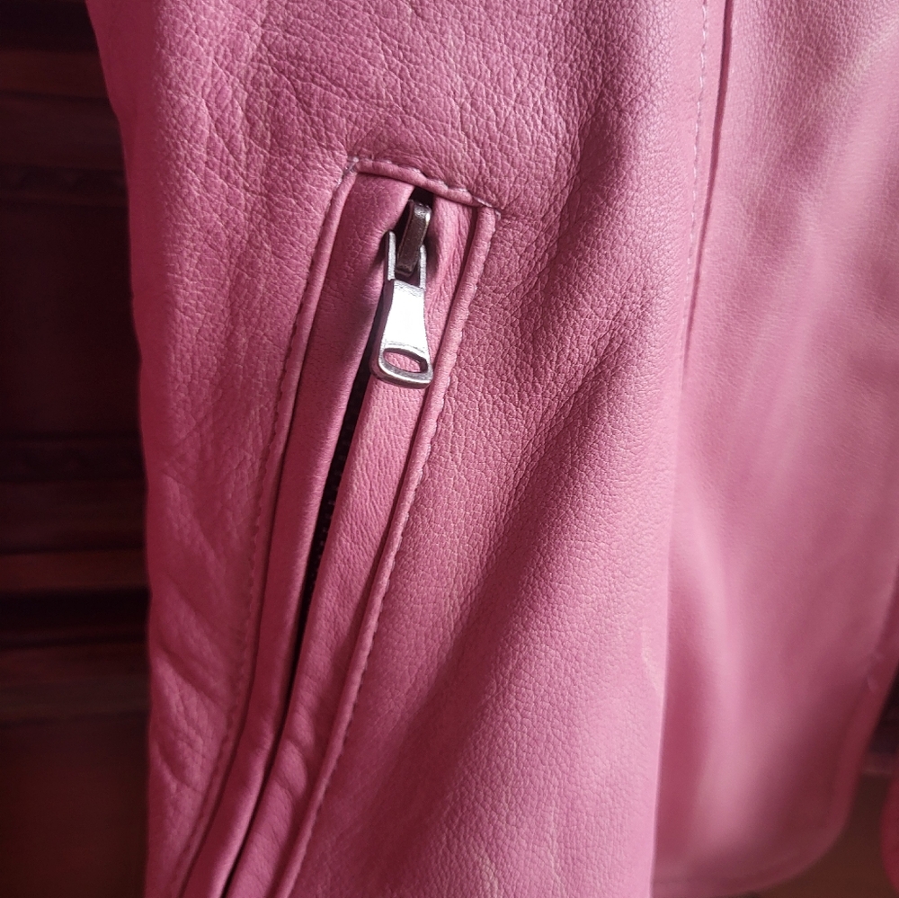 Leather Jacket - Picture 4 of 5